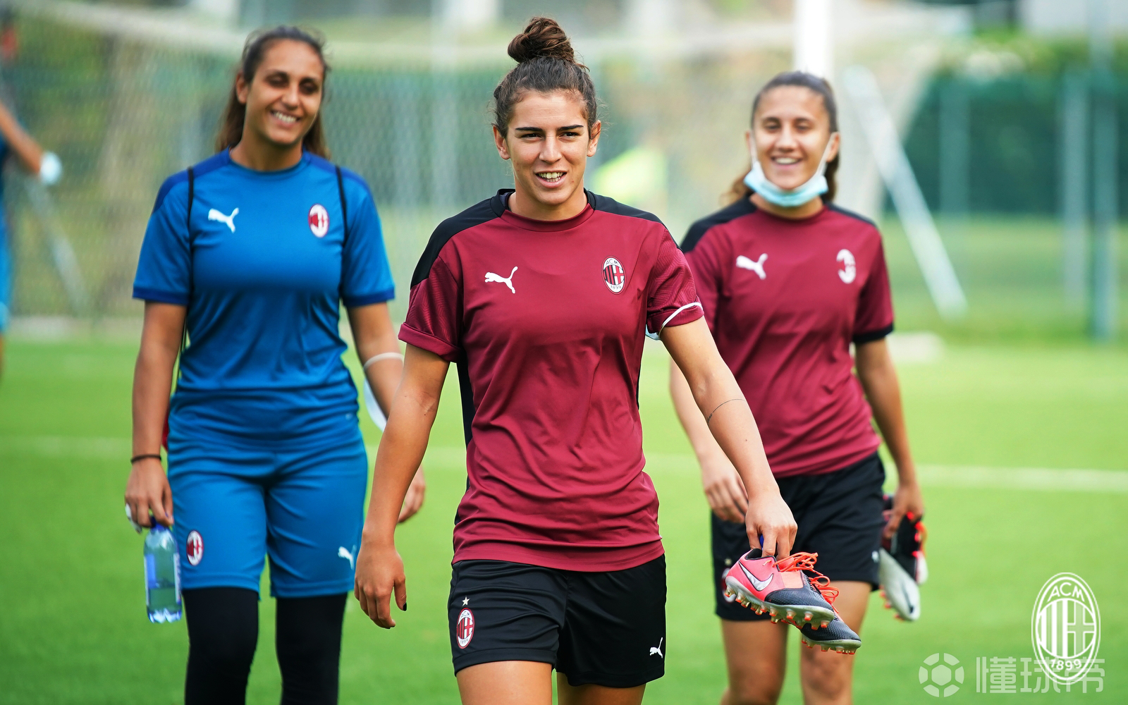 开云体育中国-圣马力诺球队备战欧洲联盟半决的简单介绍