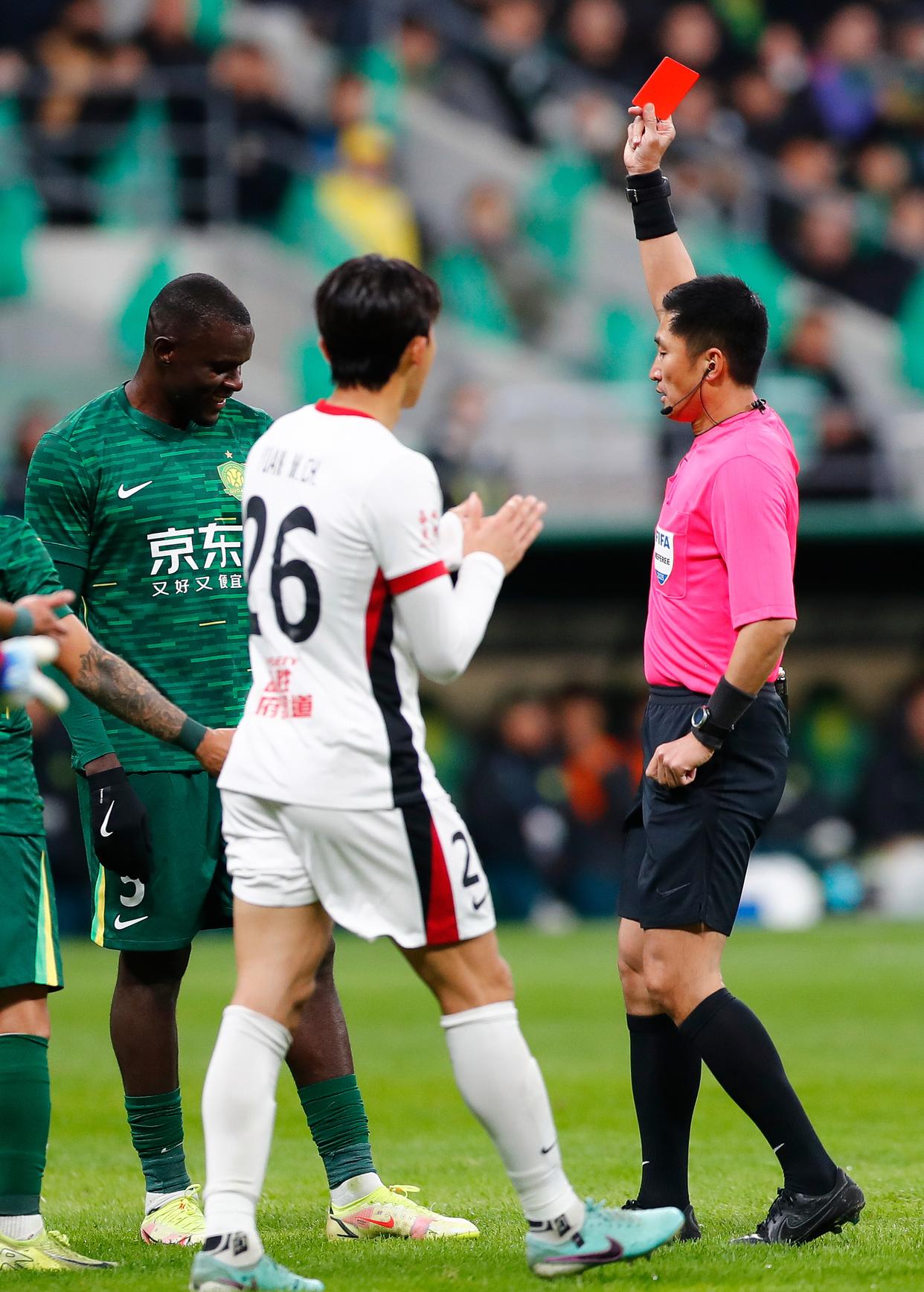 关于恒大主场不敌国安,球员信心受挫的信息 关于恒大主场不敌国安,球员信心受挫的信息