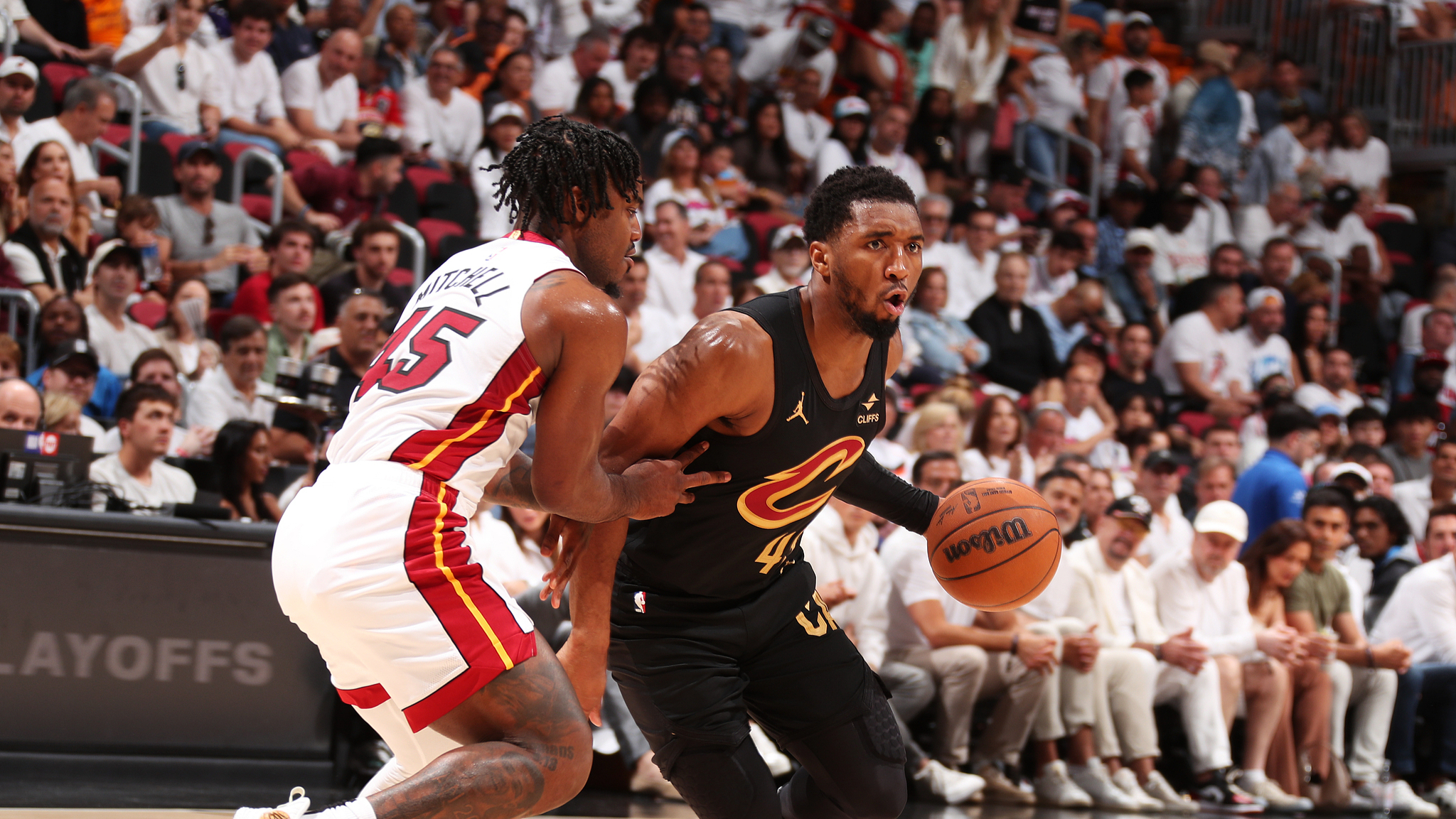 开云体育app-热火队连胜,晋级总决赛成为大热门