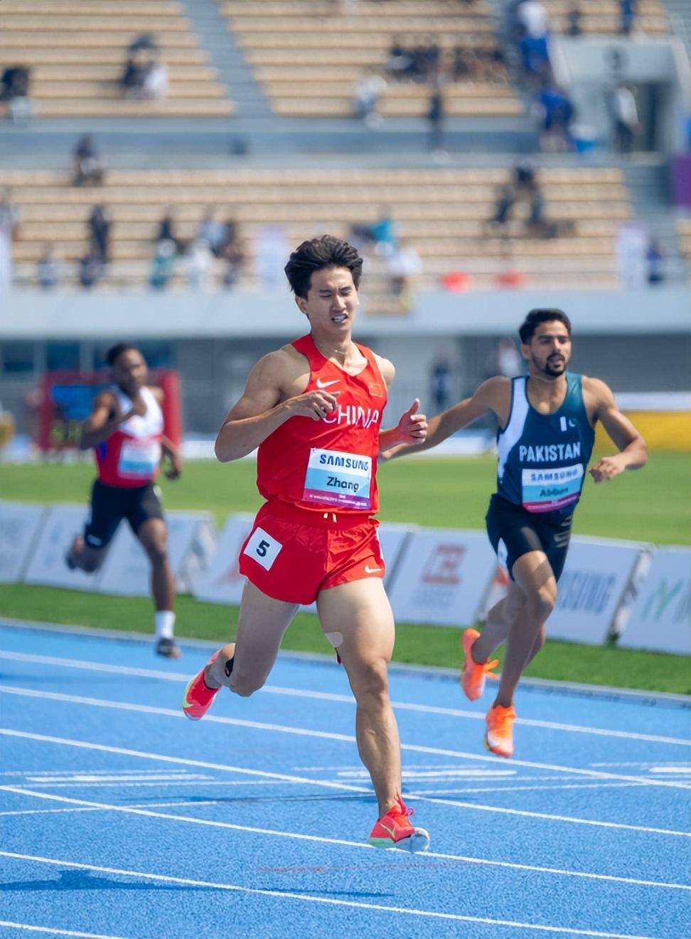 开云体育中国-田径战术革新取得奇效,引发战术热潮的简单介绍