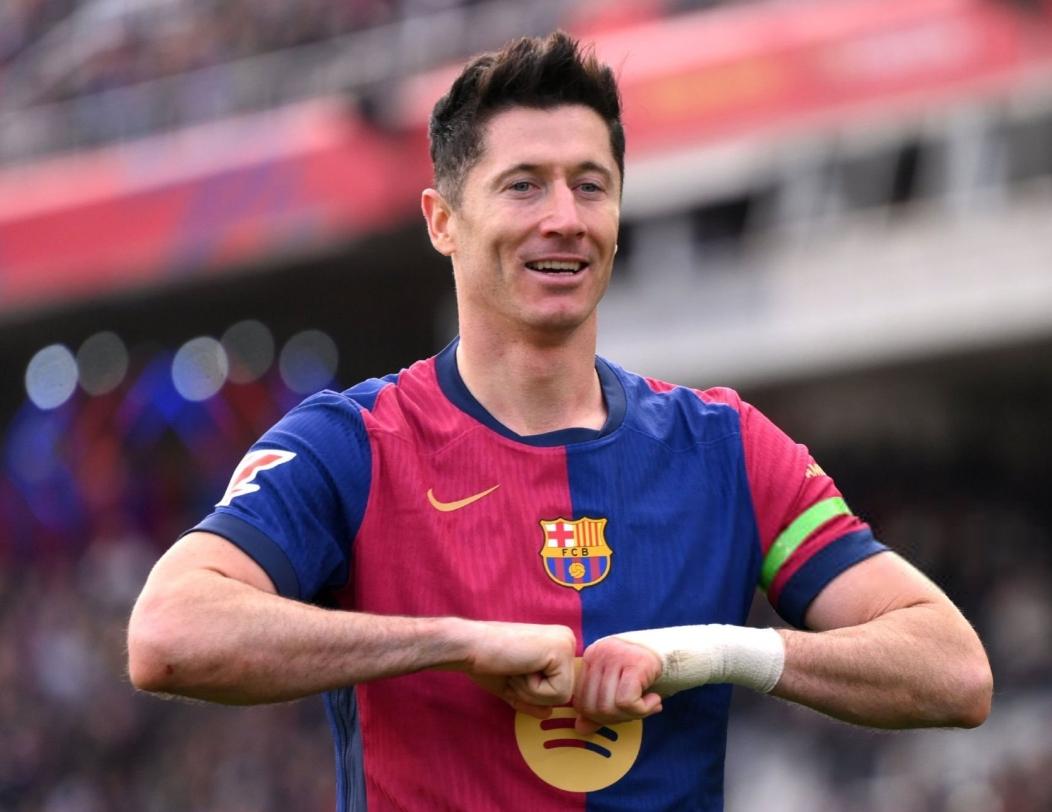 开云体育中国-包含巴塞罗那小将崭露头角,展现出色个人能力的词条