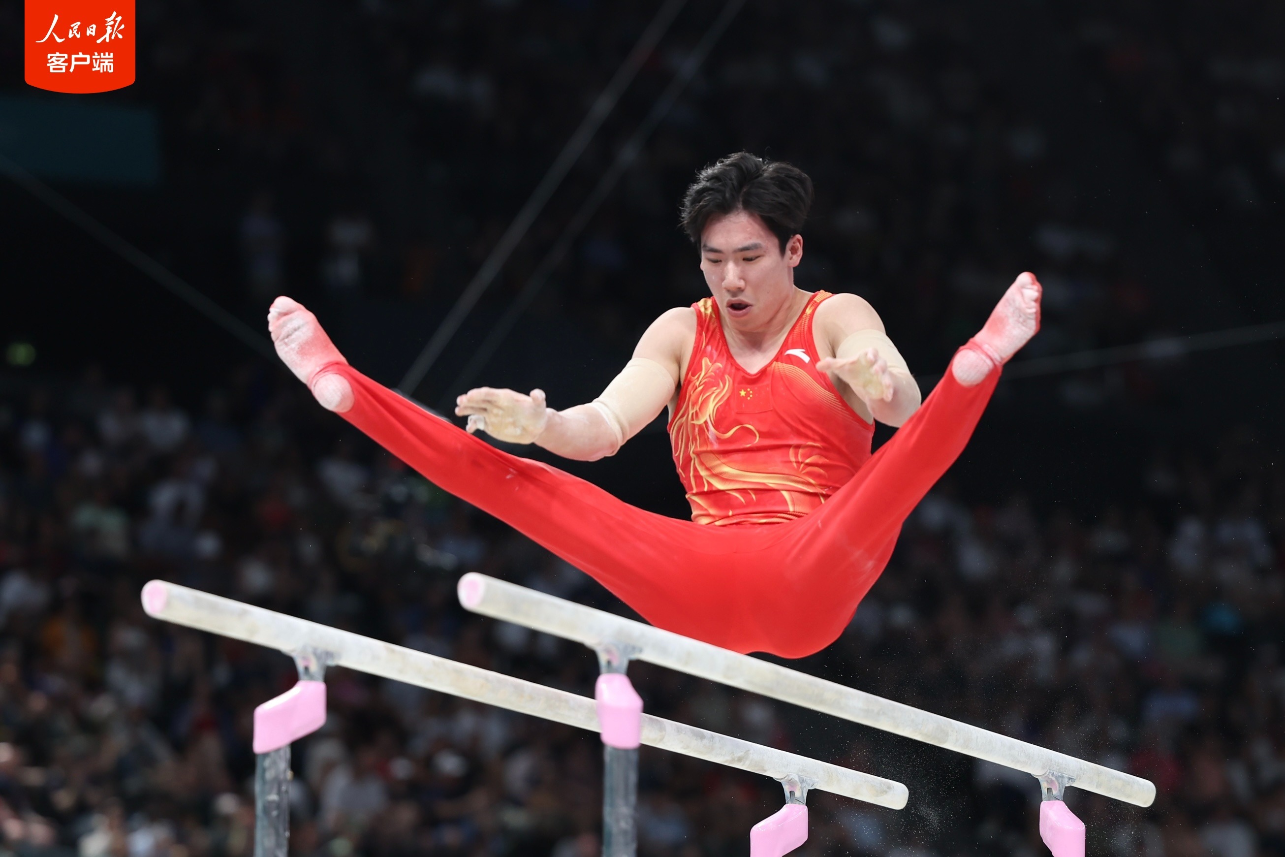 体操球员突破自我,表现堪称完美的简单介绍 体操球员突破自我,表现堪称完美的简单介绍