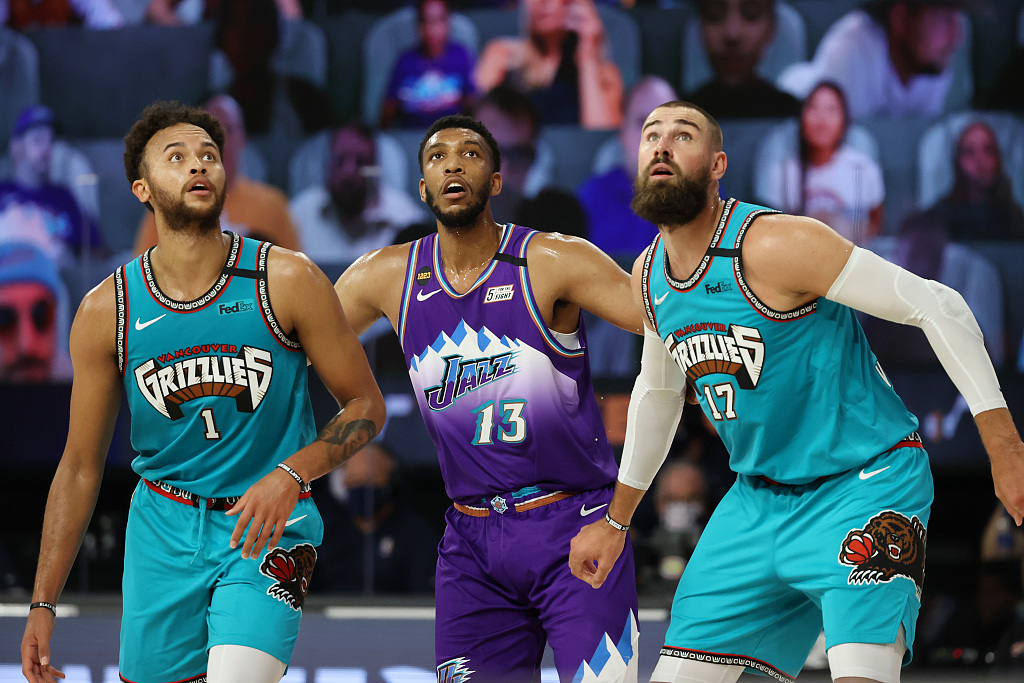 关于爵士碾压灰熊,克莱扛起全队的信息 关于爵士碾压灰熊,克莱扛起全队的信息