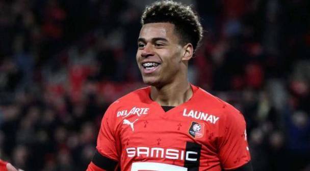 开云体育登录-斯特拉斯堡苦战维持领先,迎接对阵雷恩