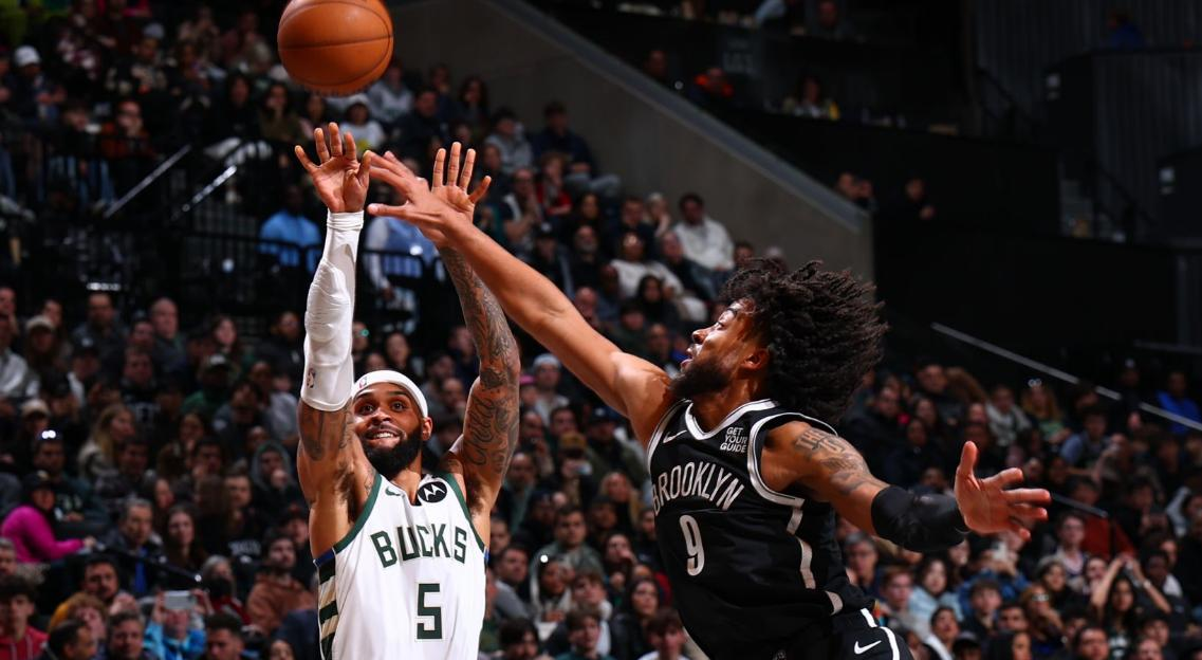 雄鹿横扫热火,詹姆斯高光表现 雄鹿横扫热火,詹姆斯高光表现