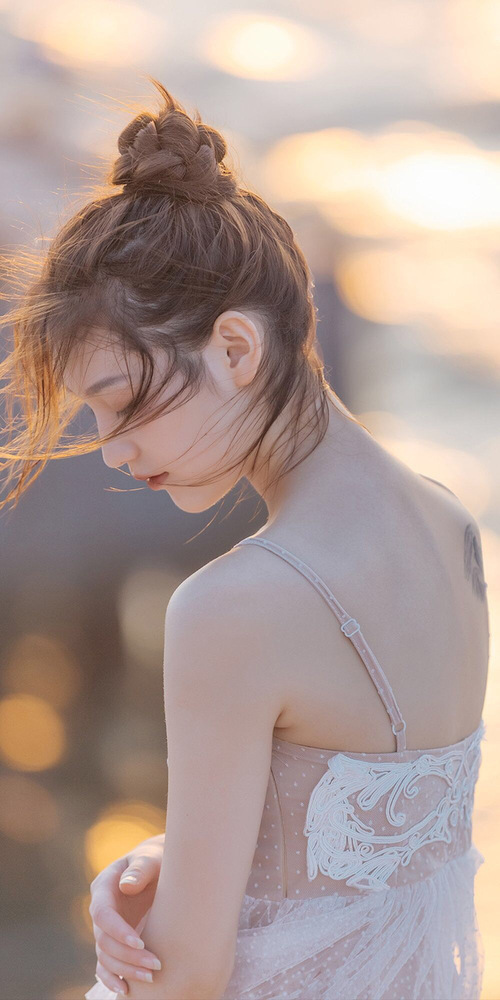 开云平台-数据海啸！萨内独舞诺坎普，巴萨对阵瑞典一役见证个人表演改写历史