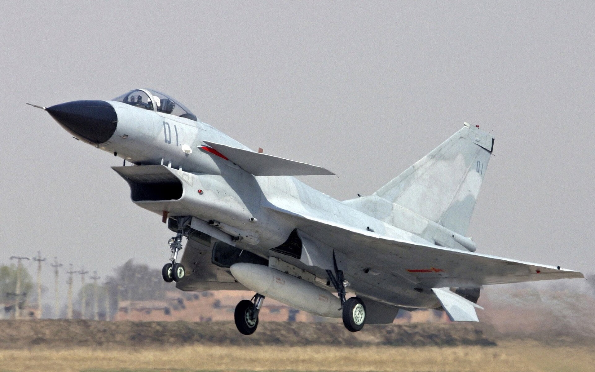 冰与火的对立美学,新疆封锁与文班里程碑的同一夜